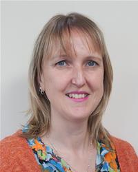 Profile image for Councillor Helen Terry